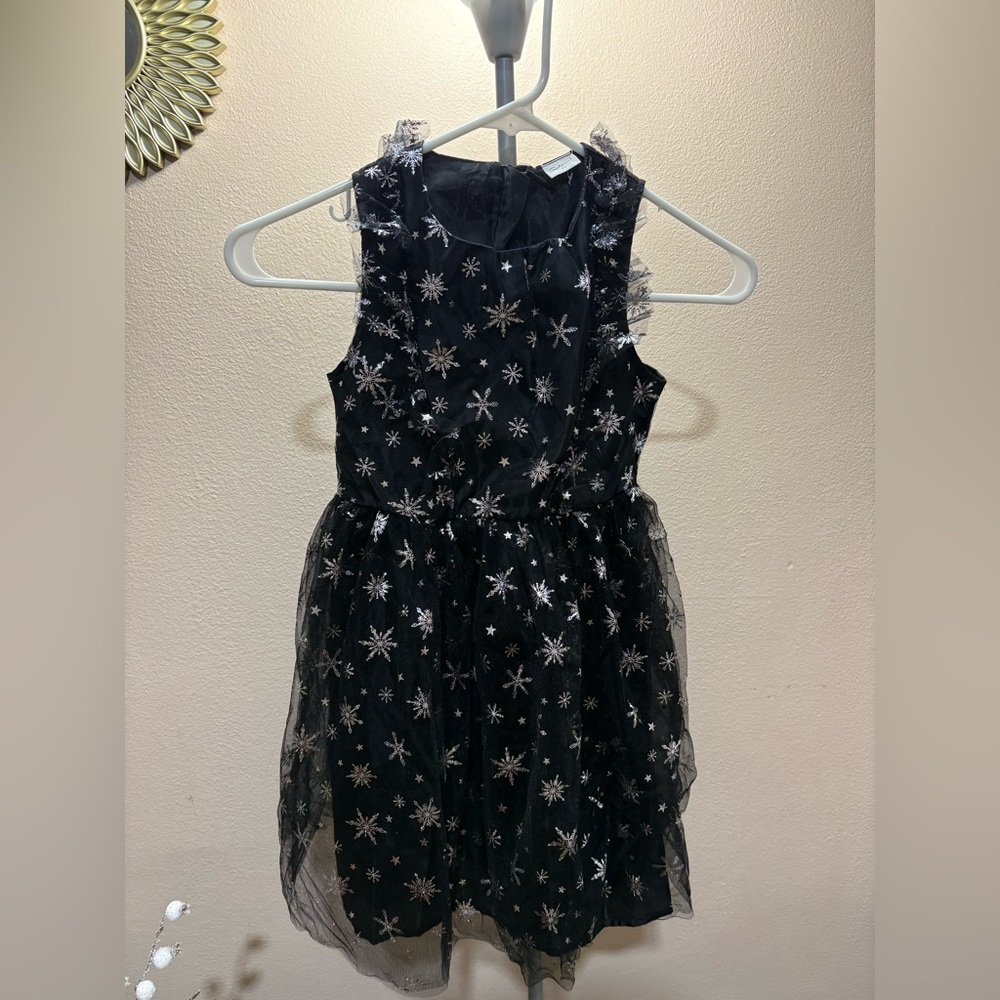 Elegant Starry Black Kids Dress - Picture 3 of 9